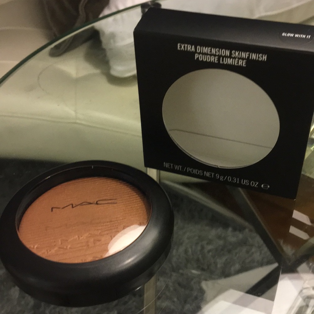 MAC Cosmetics
